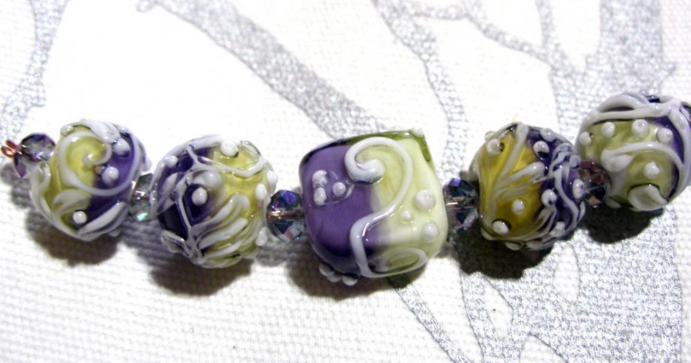 Favorite Like this item? Add it to your favorites to revisit it later. TRELLIS SWIRLS, Lavender Mint - HandMade LampWork Glass Beads By Kathleen Robinson-Young (set of 5beads)